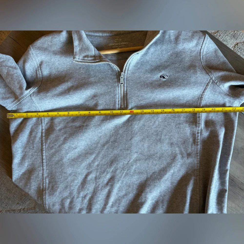Vineyard Vines Half-Zip - Picture 7 of 9
